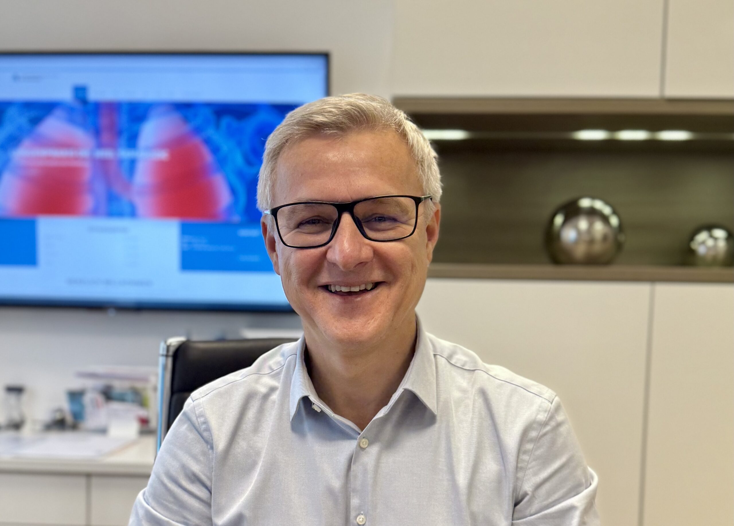Dr. Samardzic